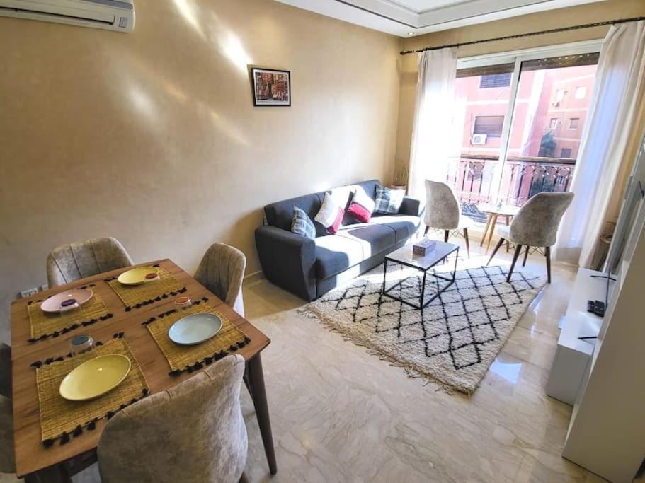 Bright Apt In The Heart Of Marrakech-Walk Everywhere Marrakesch Exterior foto